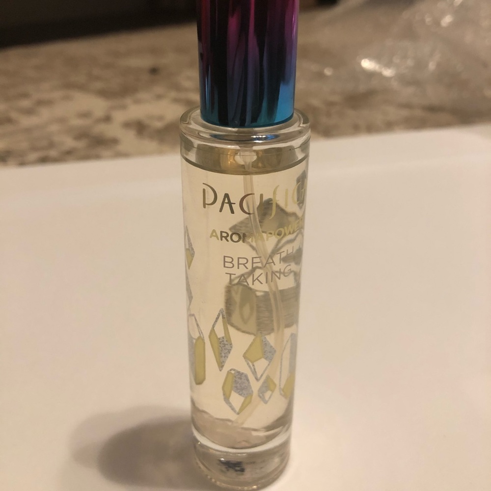 Add on for $3!! Pacifica Breathtaking Body Spray